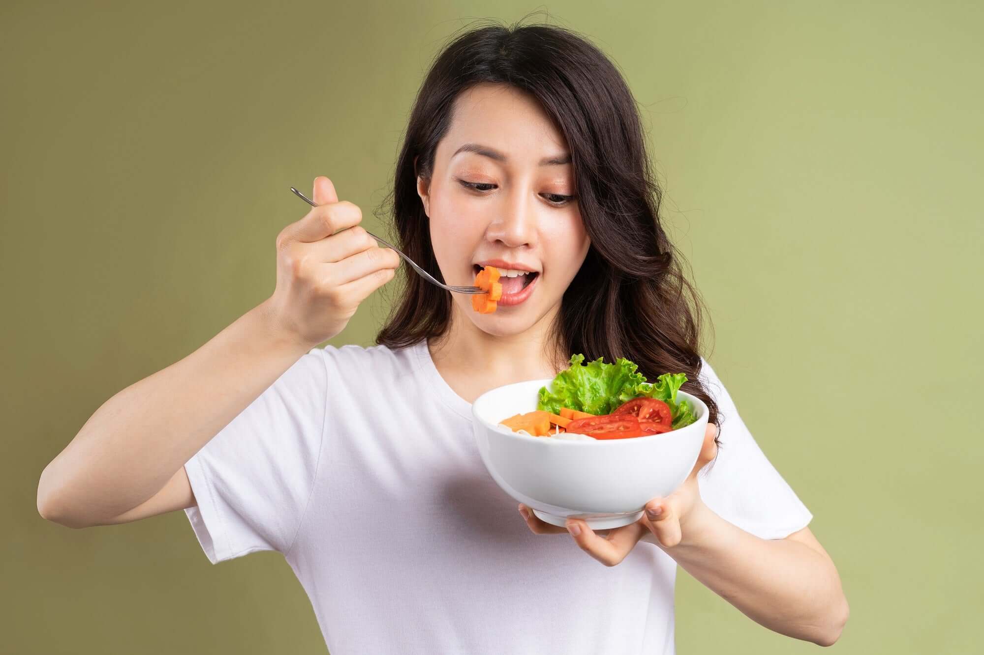 What are the most effective hours for eating when you want to lose weight